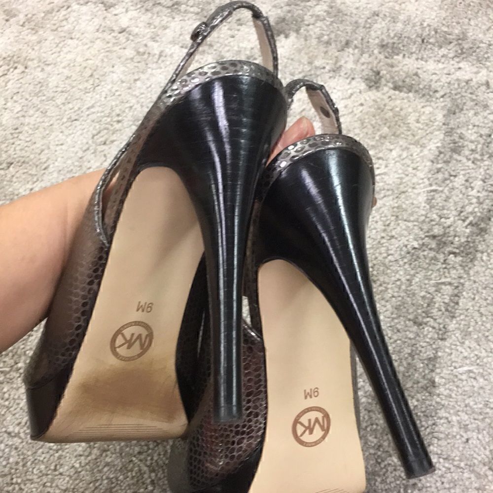 9 Silver Gray Sling Back Michael Michael Kors - Picture 6 of 8
